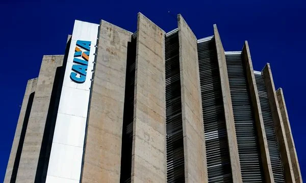Funcionários da Caixa rejeitam proposta do banco e mantêm greve na Bahia