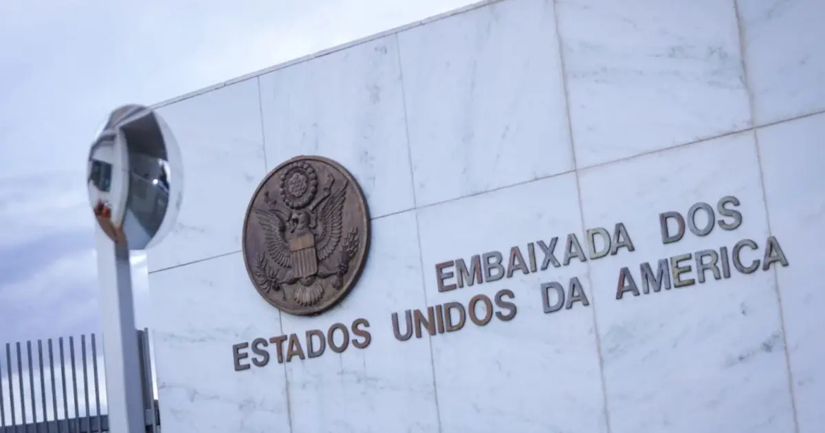 Embaixada dos EUA no Brasil fechou devido a ameaça de bomba em rede social