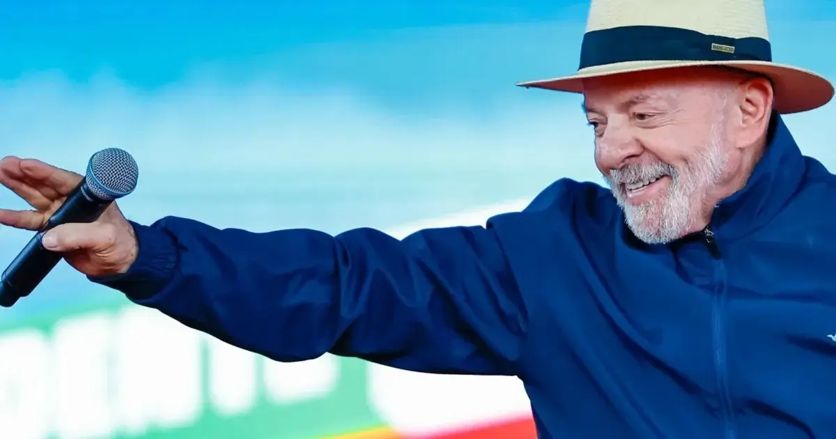 Lula anuncia projeto para perdoar dívidas e aumentar teto anual de MEIs