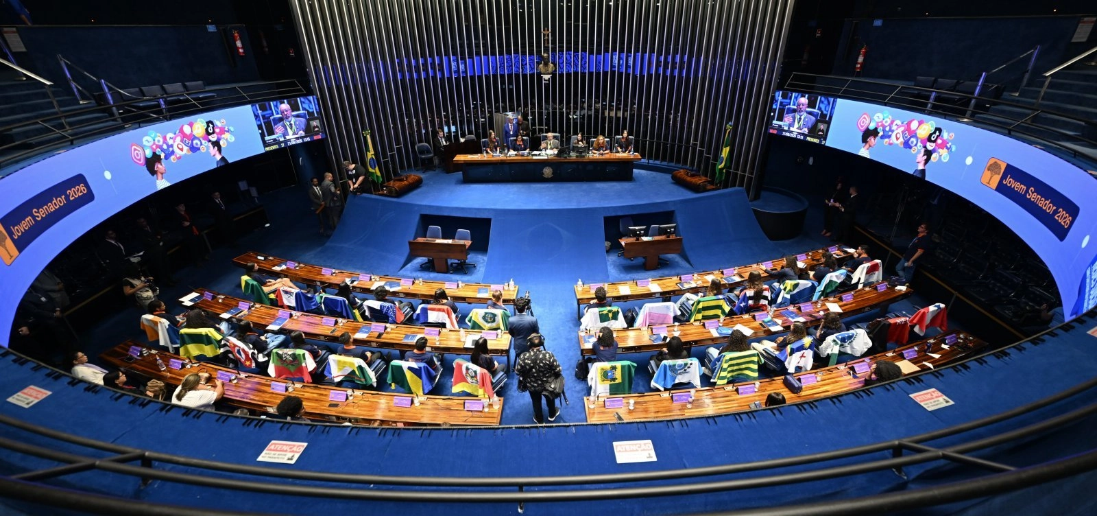 Senado pode votar fim da escala 6x1 em dois turnos nesta quarta