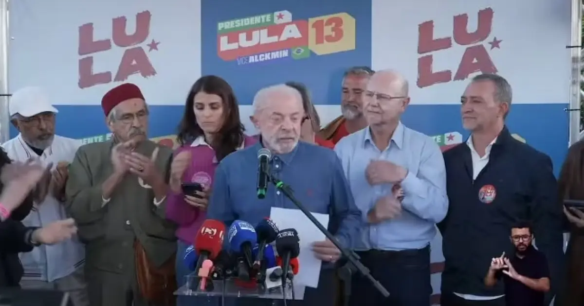 Lula diz que vai mandar documento ao TSE autorizando quebra de sigilo e desafia Flávio a fazer o mesmo