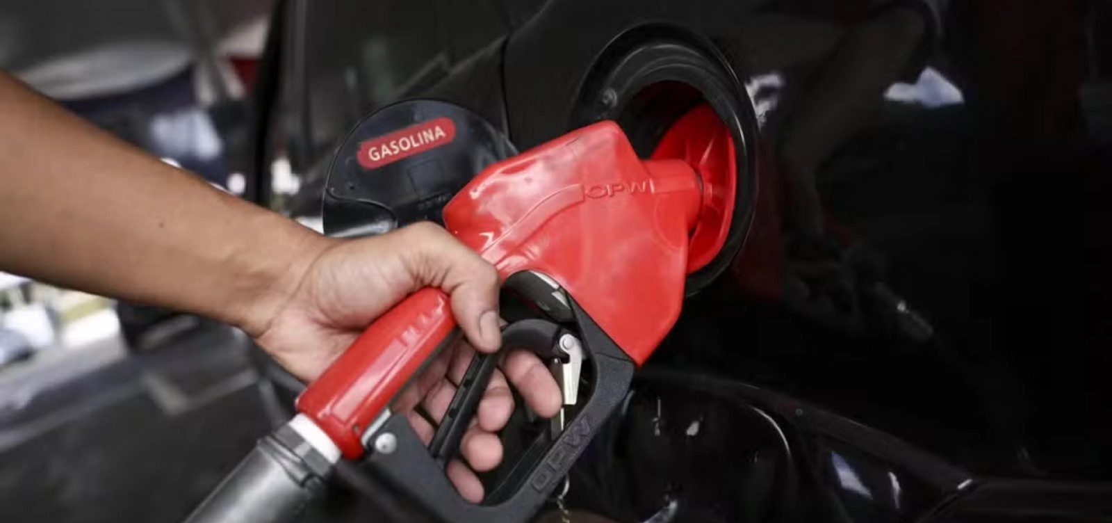 ICMS sobre gasolina, diesel e gás de cozinha terá novo aumento em fevereiro de 2027