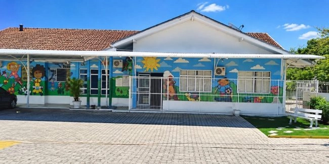 Criança de 1 ano e 7 meses morre após emergência em centro infantil de Laurentino