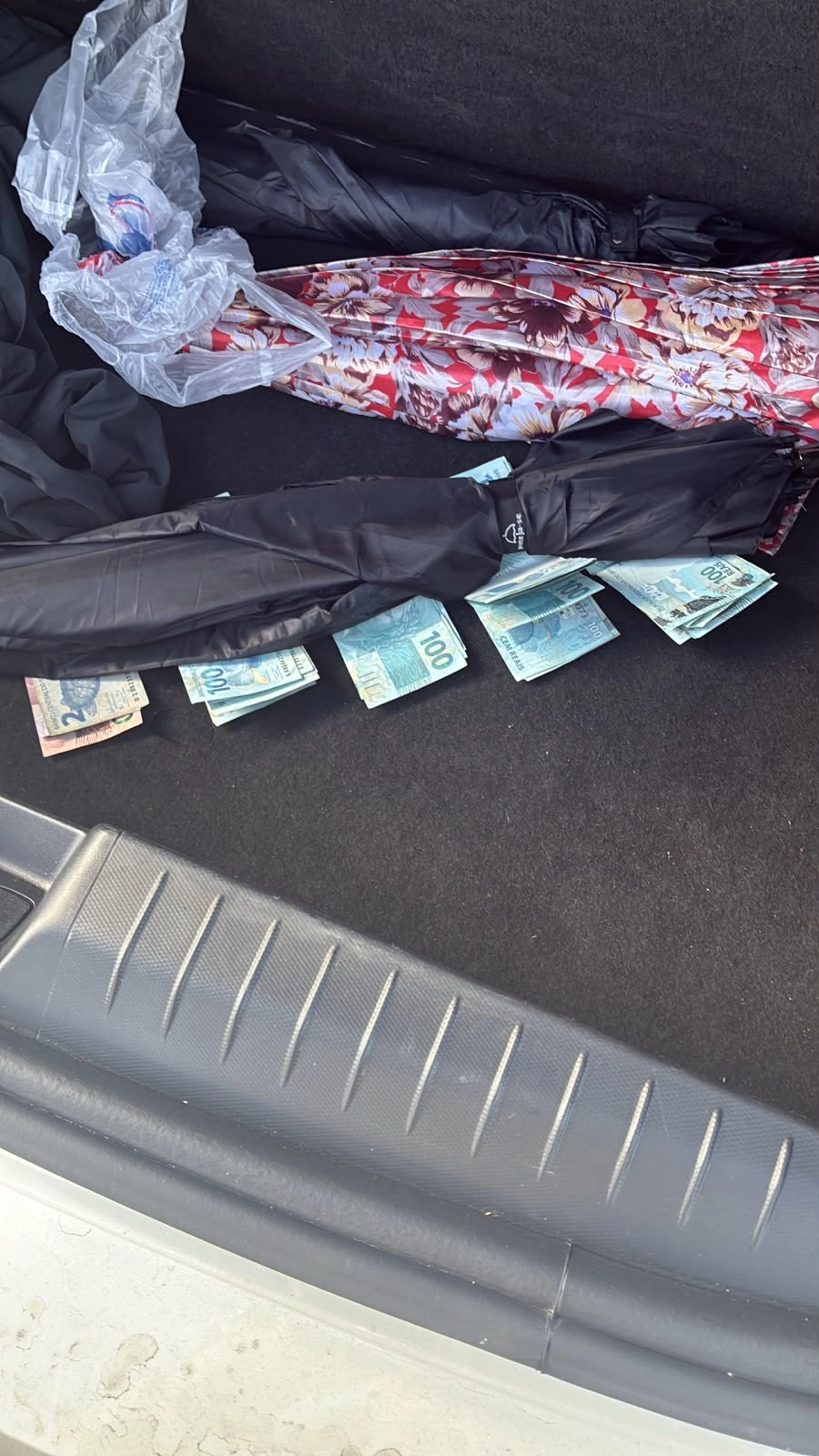 Idosa cai no ‘golpe do bilhete premiado’ e suspeito é preso pela Polícia Militar em Balneário Piçarras