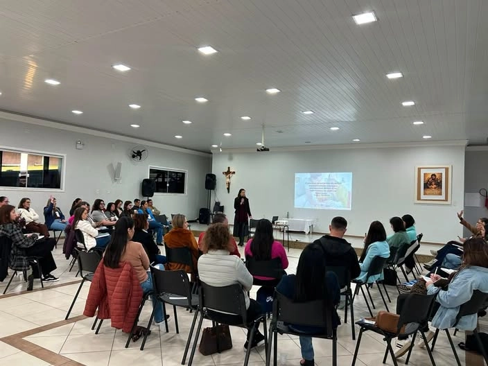 CMDCA promove capacitação sobre Escuta Especializada