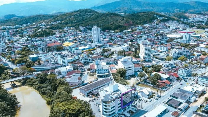 Prefeitura de SJB sanciona programa de regularização imobiliária com redução do ITBI