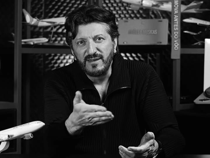 Lito Sousa, referência em aviação nas redes sociais, morre aos 59 anos