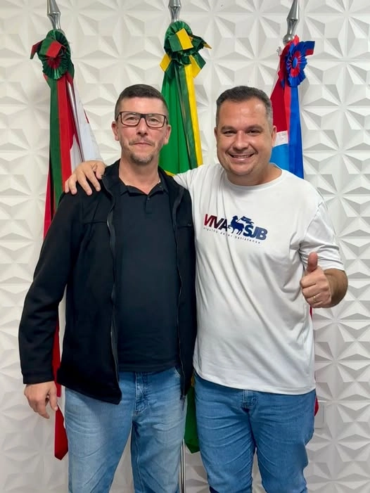Juliano Peixer reassume Prefeitura de São João Batista após período de férias