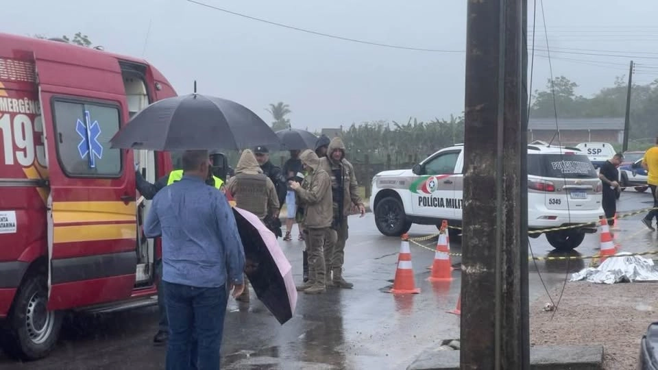URGENTE: Homem armado com faca invade creche e morre durante ação policial em Tijucas