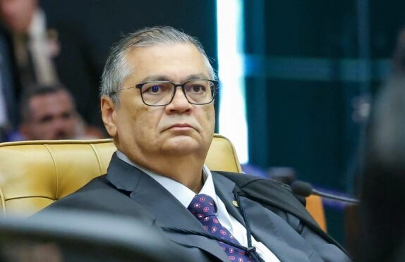 “Coitado do Flávio Dino”, diz Elio Gaspari em O Globo