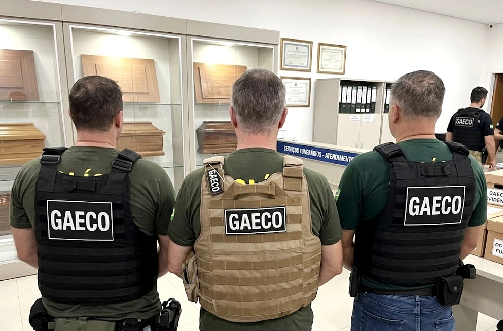 Funerária é suspensa em investigação do GAECO que mira captação irregular de óbitos em Lages (SC).