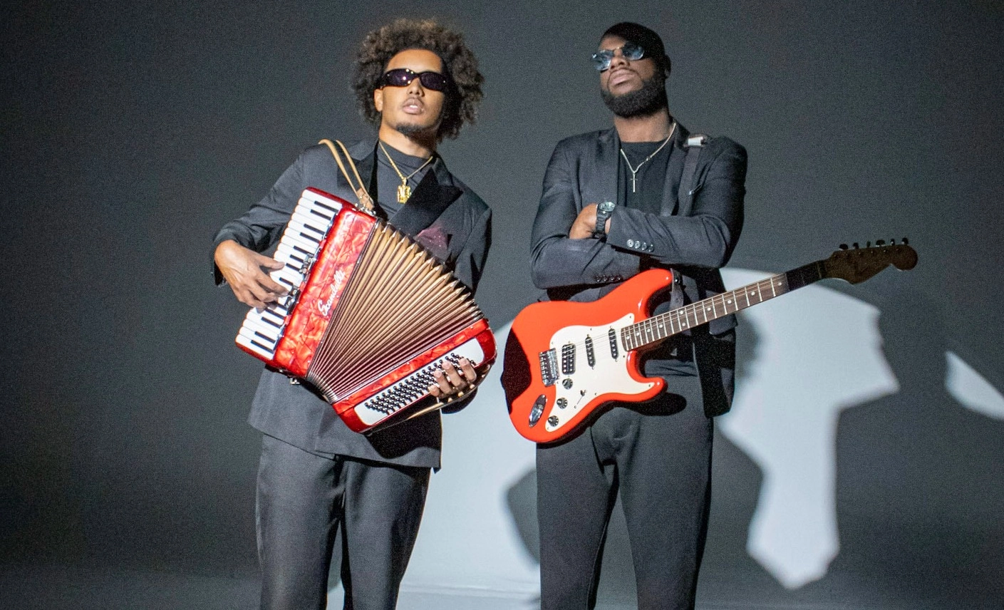 Brunno Ramos e Samuel Eleoterio lançam o single colaborativo “FOGO”, que vem acompanhado de clipe