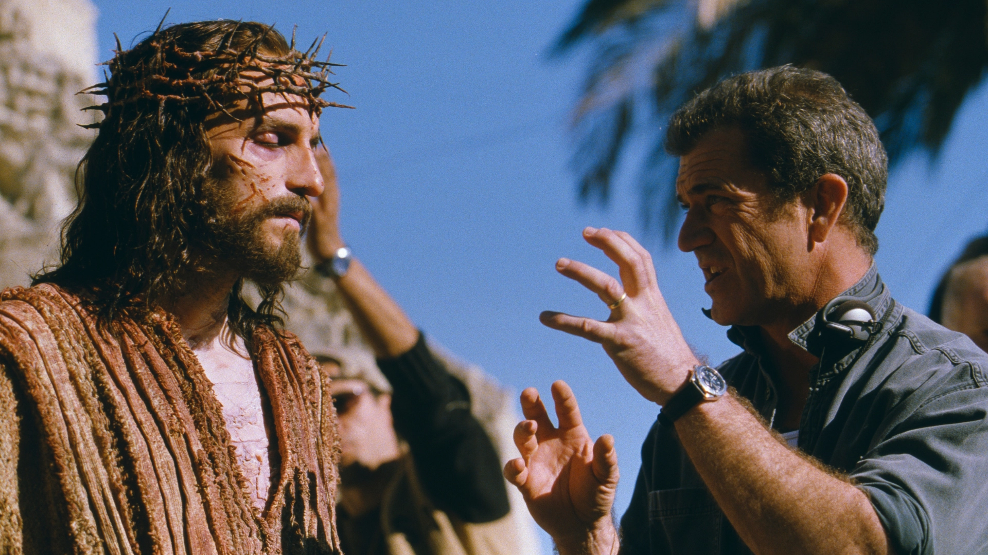 "A Paixão de Cristo" ganha pôster oficial de seu relançamento nos cinemas brasileiros