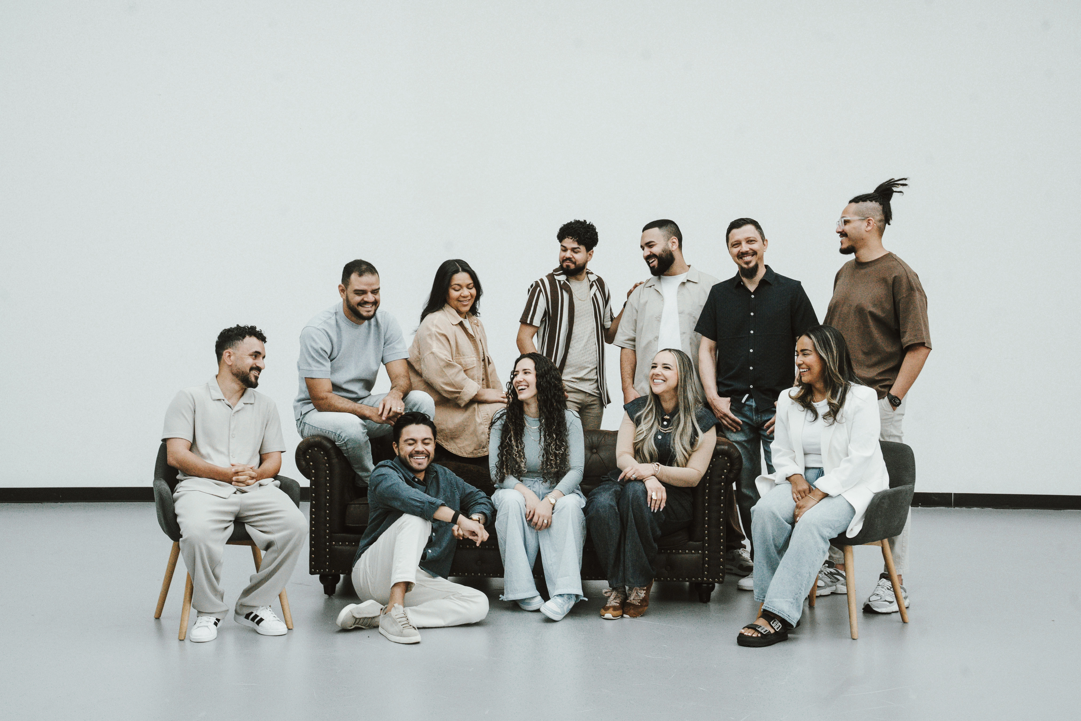 El Shadday Worship amplia sua voz de adoração com canções que atravessam fronteiras