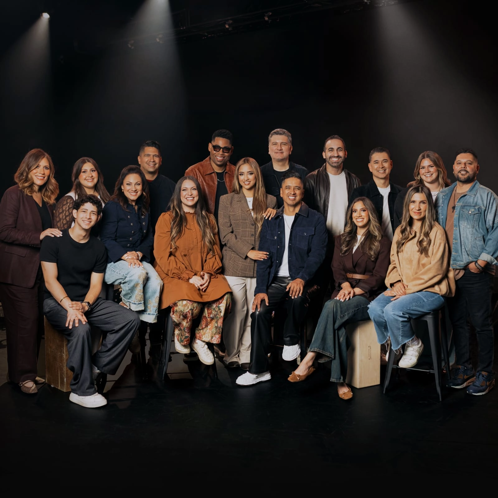 Gateway Worship Español convida a igreja a seguir em frente em Cristo com seu novo single "Pa’Lante"