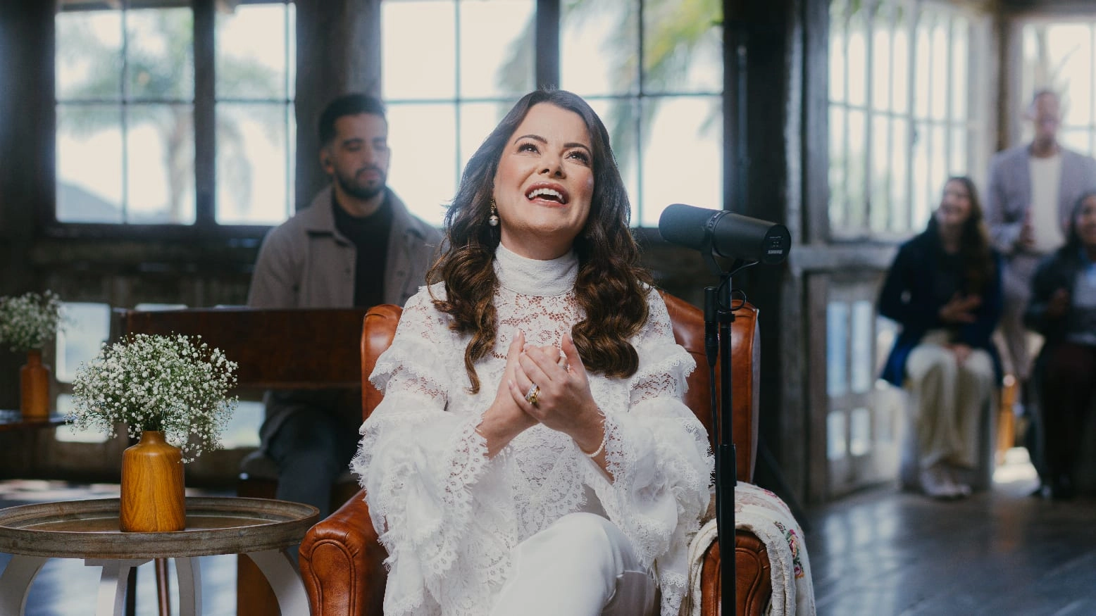 Ana Paula Valadão comemora a chegada dos 50 anos com o projeto “1976”, composto por cinco álbuns temáticos