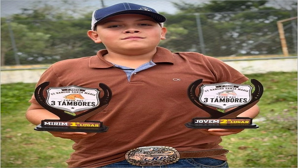 João Vitor Martins é campeão na prova de 3 Tambores em Rinópolis e traz mais dois troféus para Paraguaçu Paulista