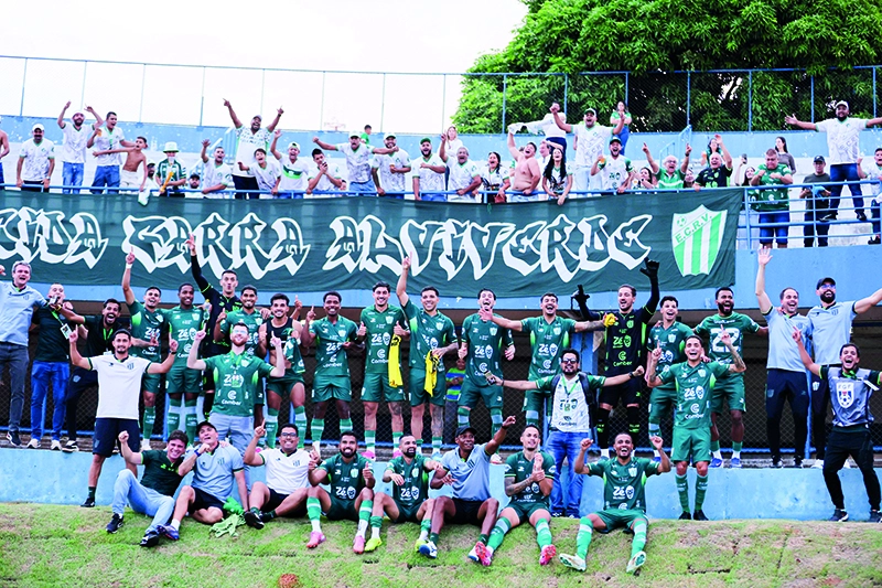 Rio Verde vence GEA de virada e garante acesso ao Goianão 2027