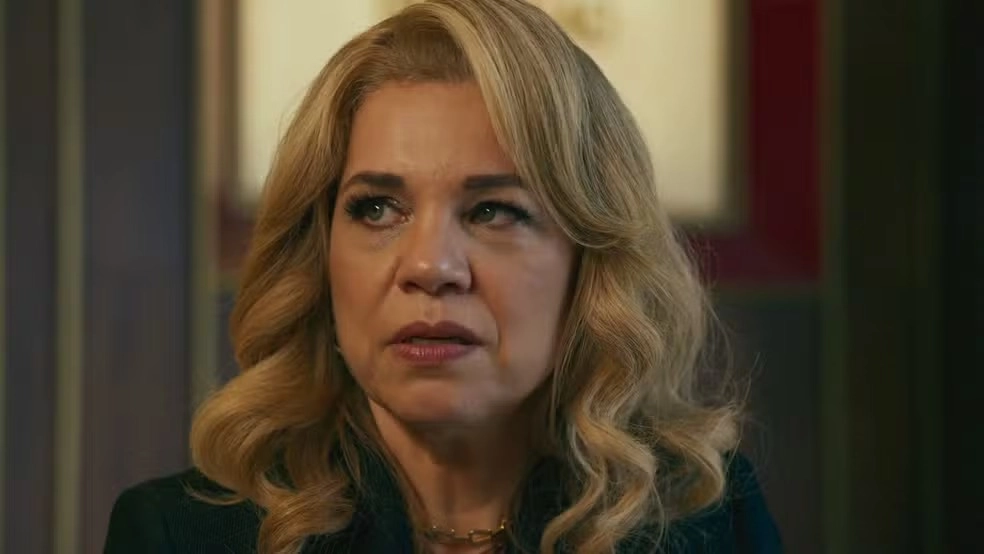 Quem Ama Cuida: Pilar decide separar Pedro e Adriana