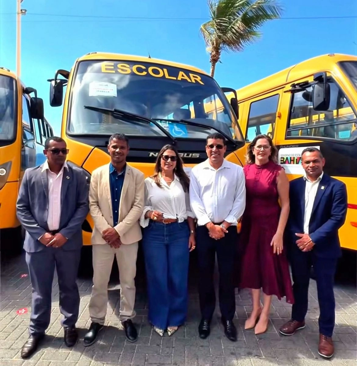 Deputada Cláudia Oliveira garante novos ônibus escolares para Eunápolis, Itabela e Guaratinga