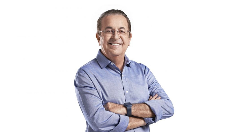 APÓS REELEIÇÃO, MOTTA REASSUME PRESIDÊNCIA DA FECOMERCIÁRIOS