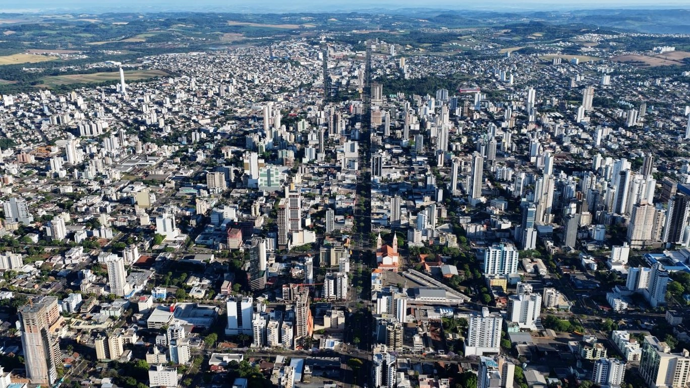 Chapecó passa de 289 mil habitantes e está entre as dez cidades que mais crescem no Brasil