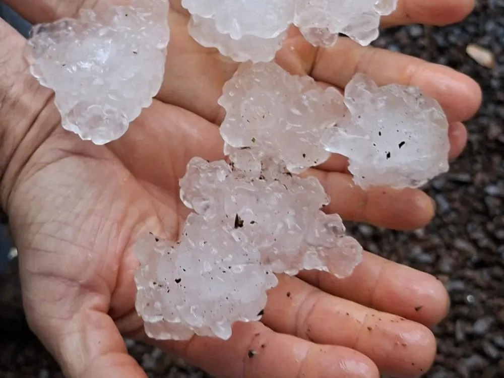 SC chega a 10 municípios em situação de emergência após temporais com granizo
