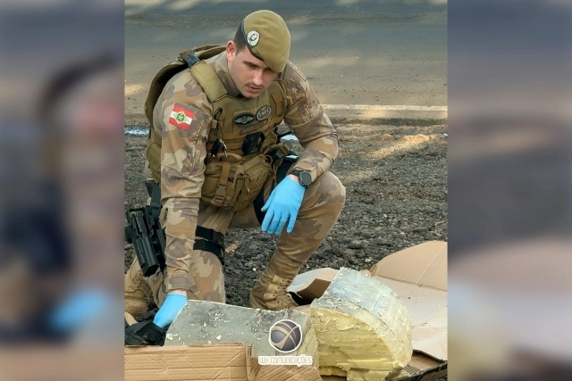 PM apreende mais de 100 kg de cera de abelha contrabandeada durante abordagem na BR-163 em SMOeste