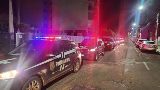 Operação contra grupo criminoso envolvido com esquema de tráfico de drogas resulta em uma prisão em Maravilha