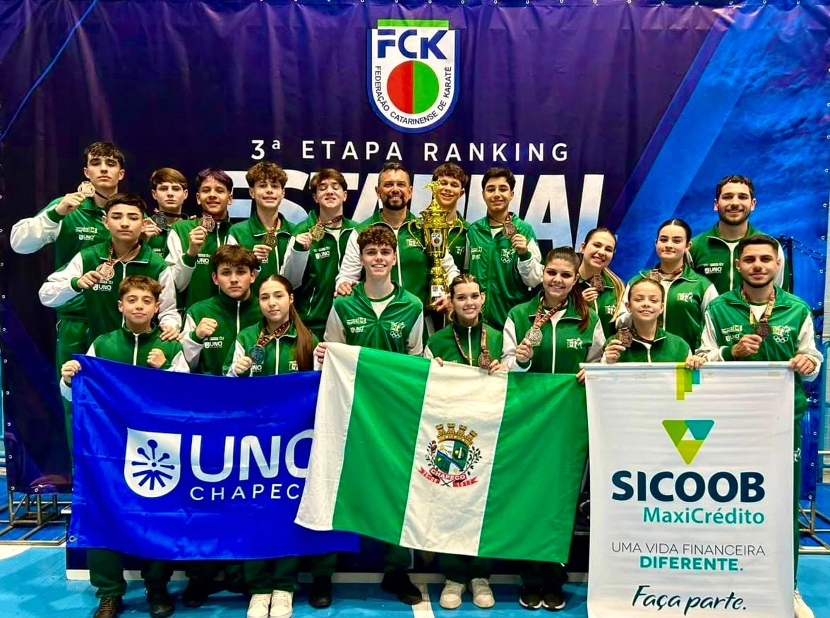 Karatê de Chapecó termina 2026 entre as quatro melhores equipes de Santa Catarina
