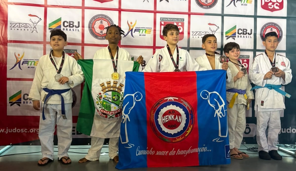 Judô de Chapecó conquista 36 medalhas no Troféu Santa Catarina