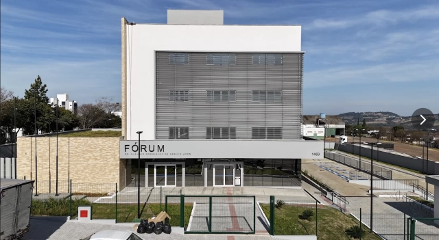 Acusado de feminicídio e de forjar suicídio da vítima vai a júri popular nesta quinta-feira em São Lourenço do Oeste