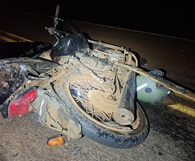 Motociclista morre ao se envolver em colisão com carro e caminhão na SC-283, em Águas de Chapecó