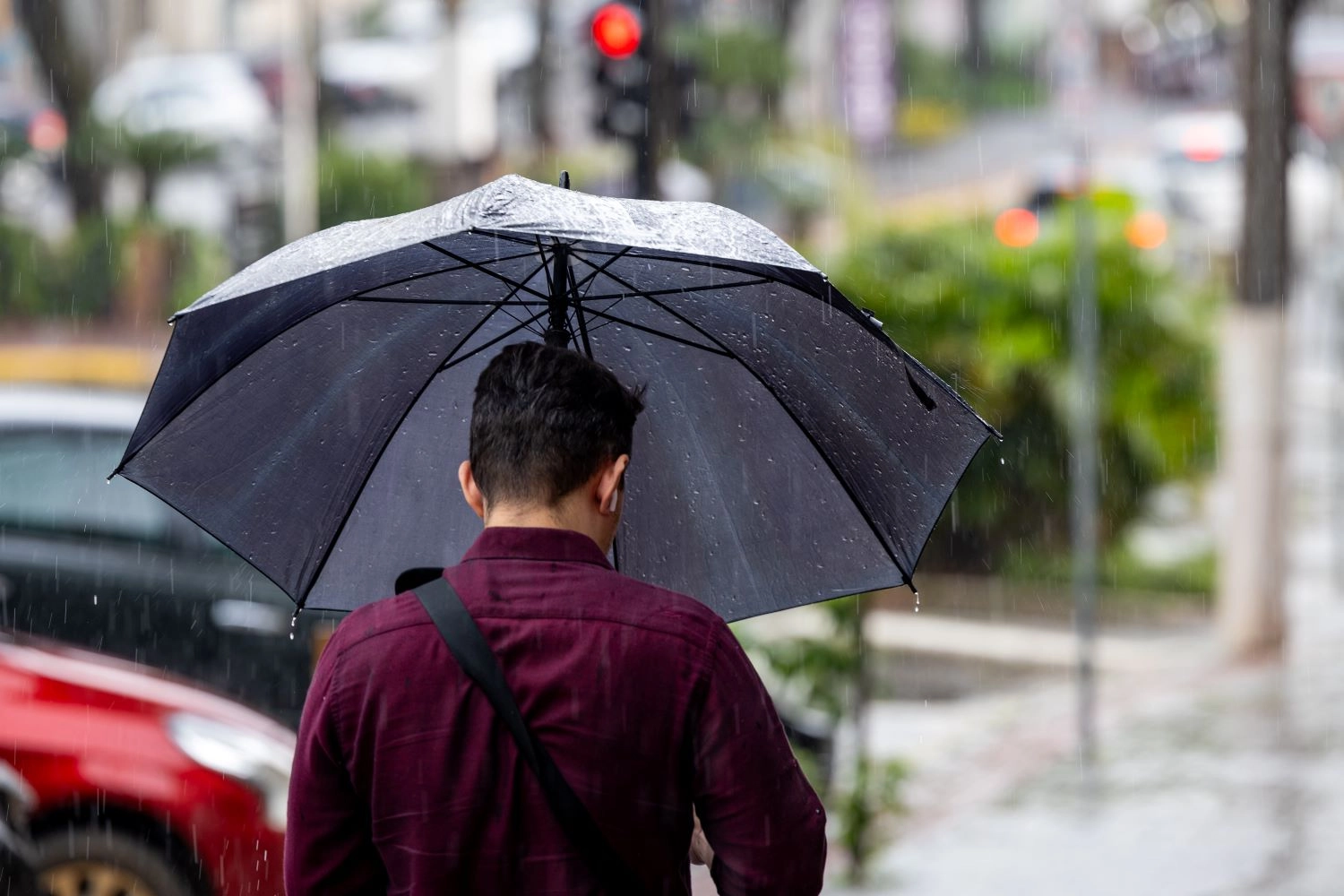 Frente fria deve trazer chuva e temporais para Santa Catarina a partir de quinta-feira