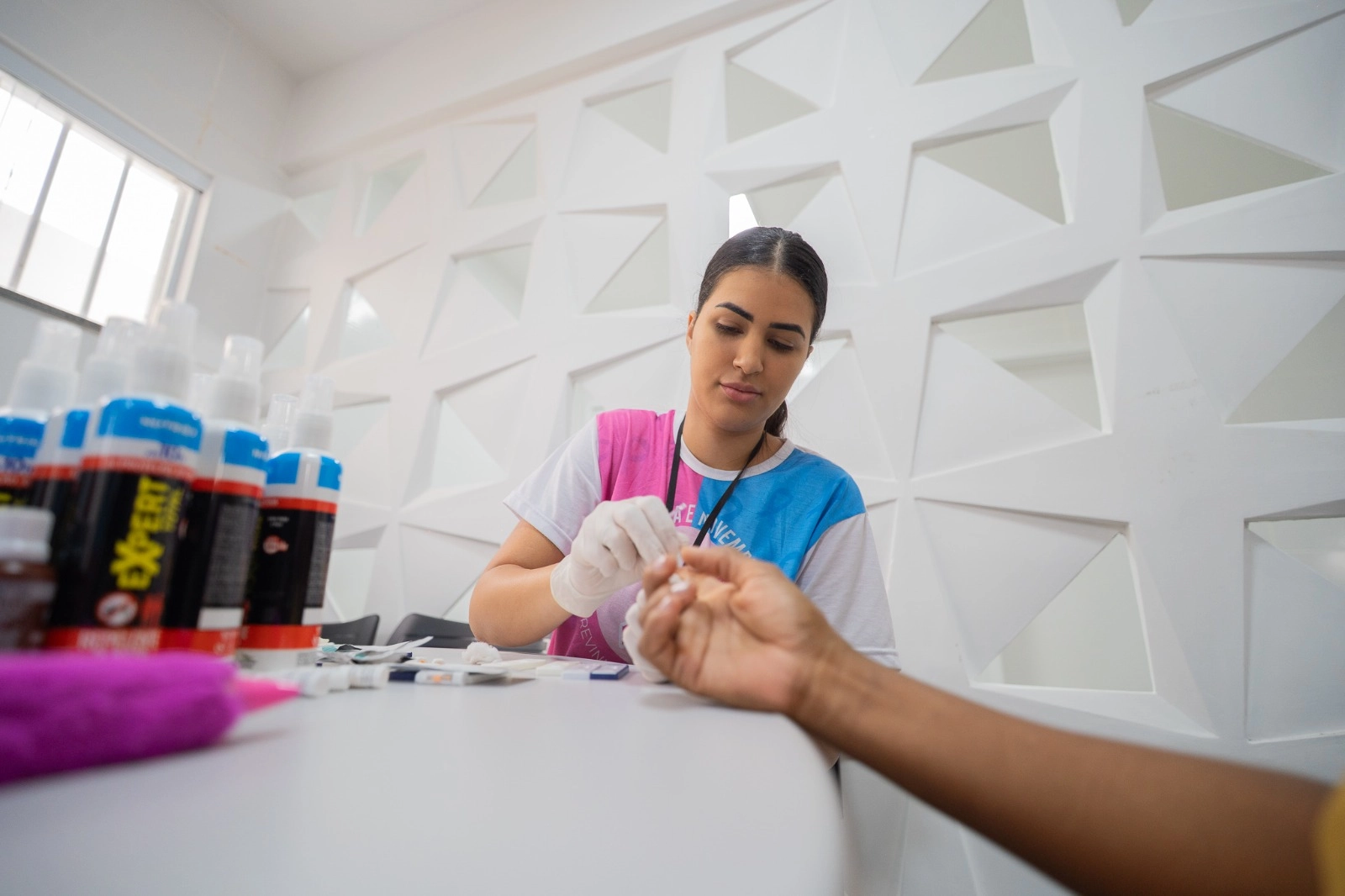 Candeias: Mulheres aproveitam programação do Outubro Rosa para fazer check-up