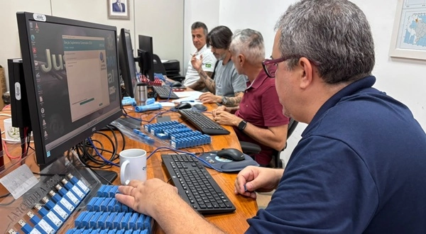 ELEIÇÕES 2026: Justiça Eleitoral realiza geração de mídias das urnas eletrônicas
