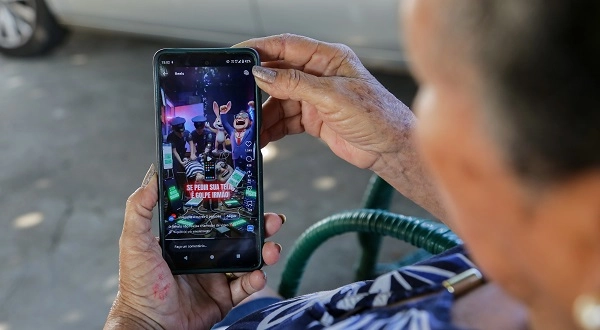 COMBATE GOLPES: Fraudes financeiras exigem atenção redobrada no uso de telefone e internet