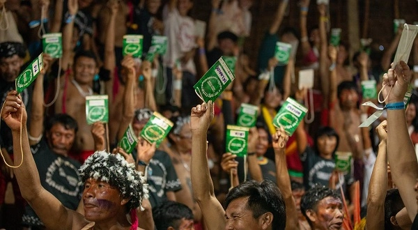 Em carta ao povo brasileiro, Yanomami e Ye'kwana pedem: ‘Não nos deixem morrer de novo’