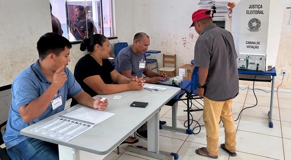 TRE-RR garante transporte gratuito de eleitores indígenas e de comunidades de difícil acesso para o segundo turno