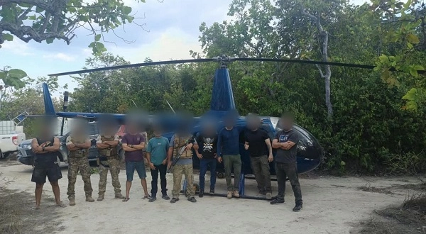 NO AMAJARI: Polícia Civil de Roraima apreende helicóptero avaliado em R$ 4 milhões em área de difícil acesso