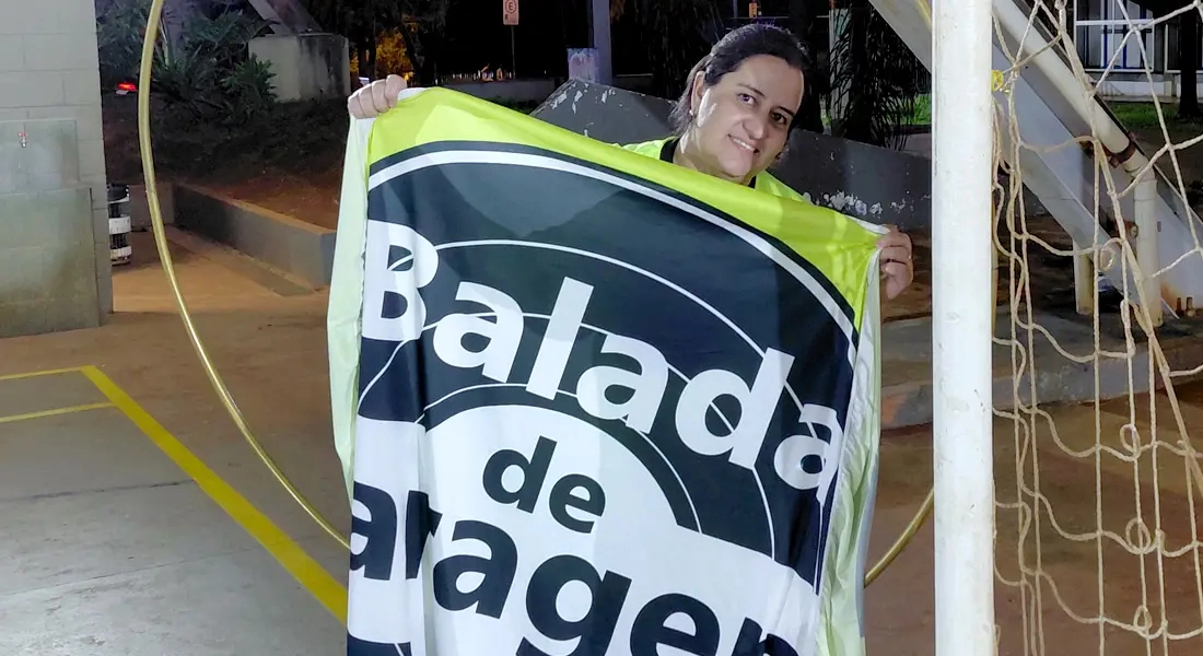 UNIÃO NO FLASHBACK: Balada de Garagem abre mão de uniforme para unificar pista de dança no Baile Havaiano do Clube dos Metalúrgicos