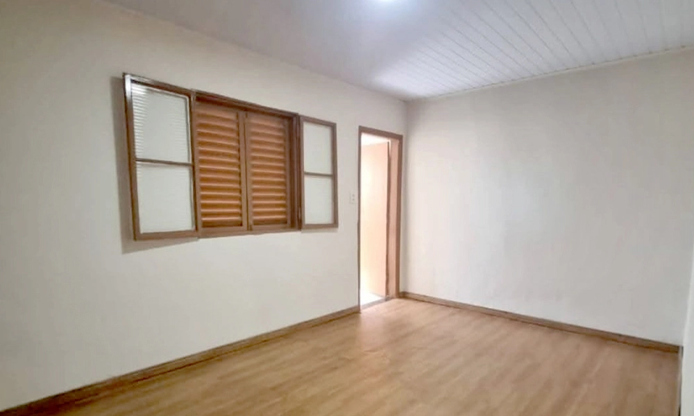 Vende-se casa, São  João