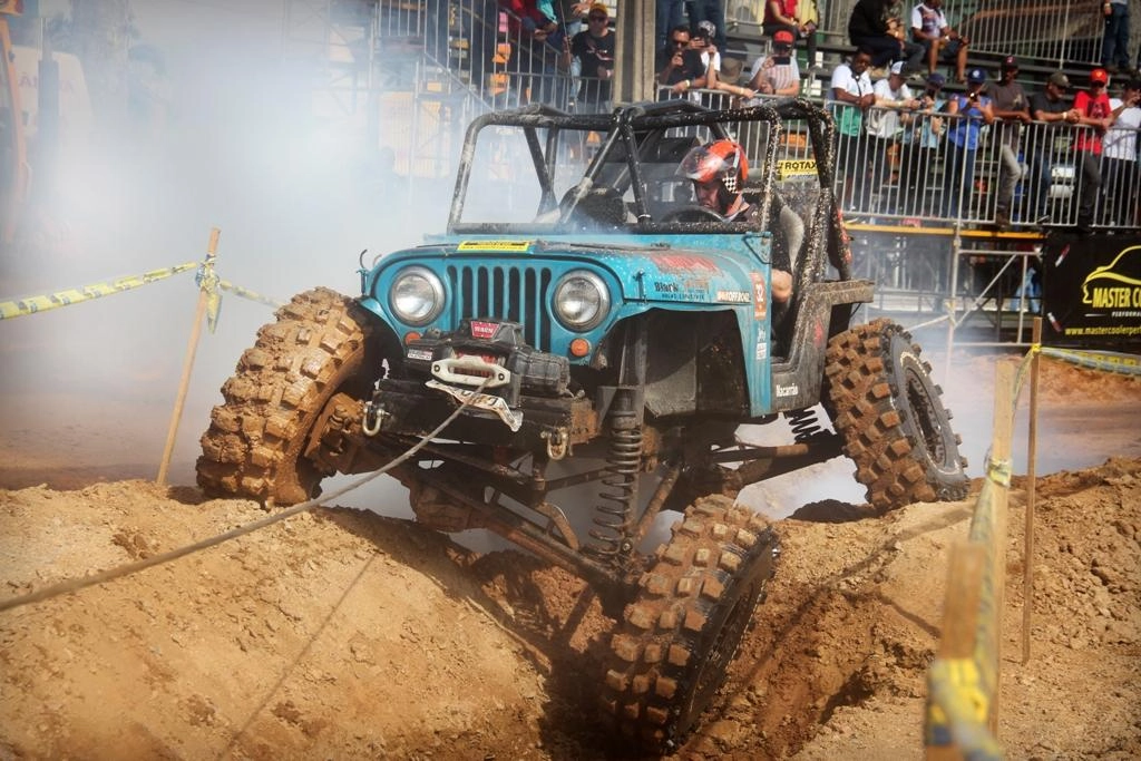 Caraguatatuba recebe JipeFest 2026 com muita adrenalina, trilhas 4×4 e shows gratuitos neste fim de semana