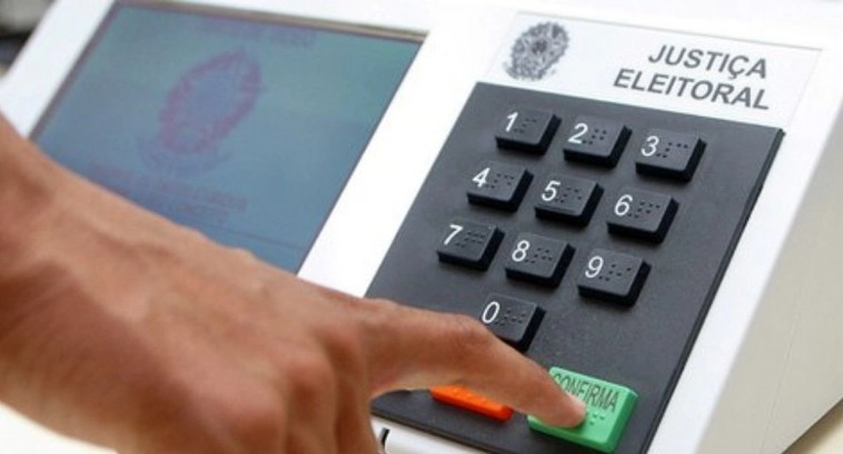 Eleições 2026: disputa presidencial terá segundo turno; candidatos de Caçapava contabilizam votos