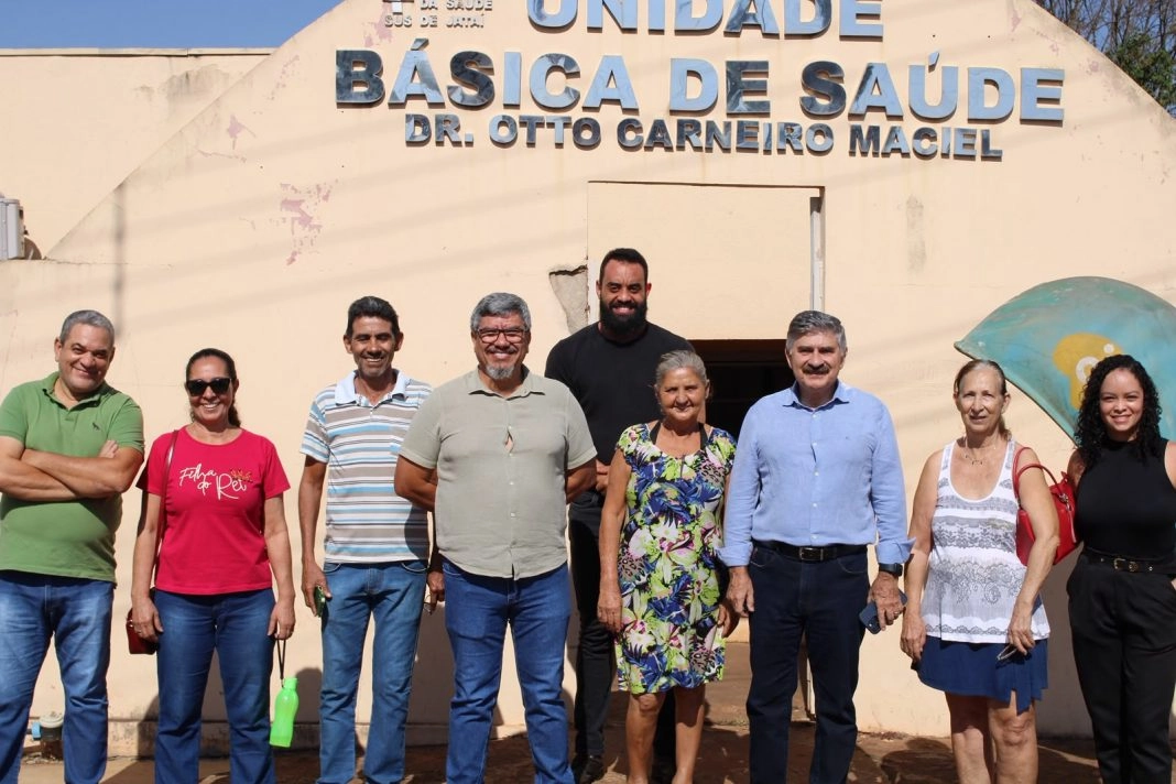 Prefeitura de Jataí recebe representantes do Estrela Dalva para tratar da situação da UBS do bairro