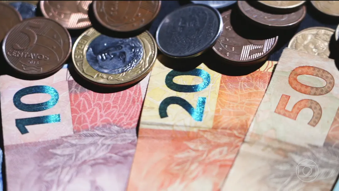 Copom reduz Selic para 13,75% ao ano em 5º corte consecutivo.