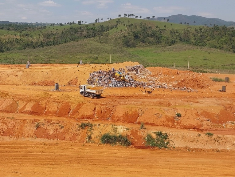 Cetesb renova licença de aterro sanitário até abril de 2031